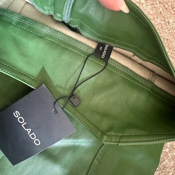 Lot 4 brand new bottoms - bulk clothing for keeping or reselling - Picture 12 of 12